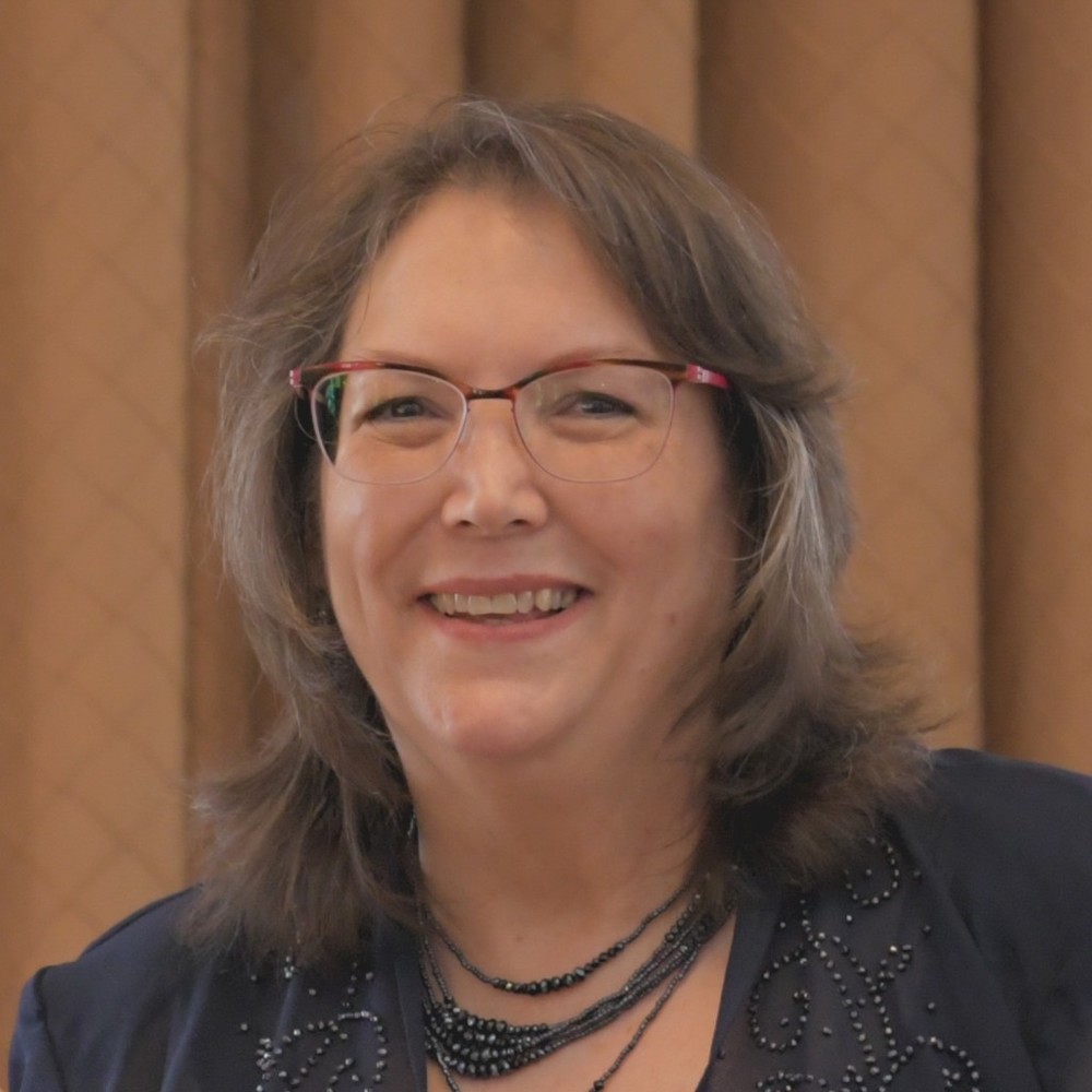 Meet your Posher, Sandra